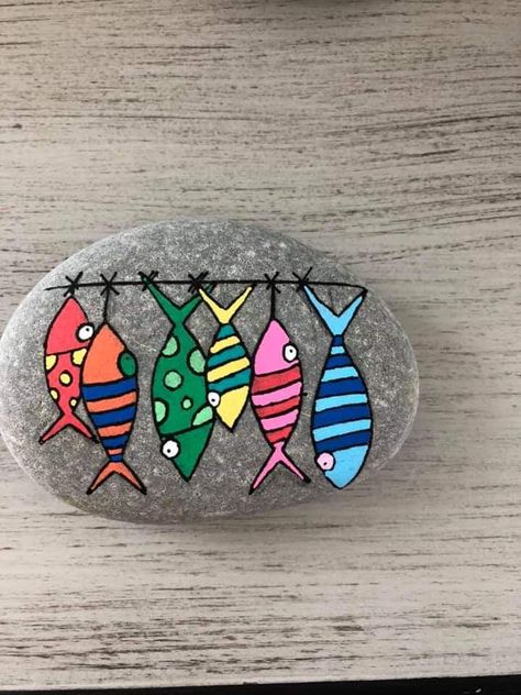 Beachy Art, Garden Rock Art, Art Coquillage, Diy Rock Art, Painted Rock Animals, Art Pierre, Stone Art Painting, Happy Stones, Rocks Painted