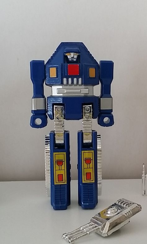 80s Robot Aesthetic, Retro Toys 80s, Gi Joe Toys 70s, Transformers Toys 80s, Vintage Robot Toys, 80’s Toys, Toys In The Attic, 1980s Childhood, Vintage Robots