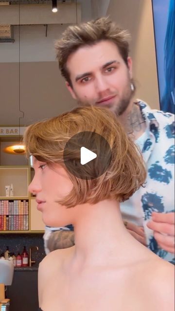 French Bob Side Part, French Side Part Bob Curly, Back Of French Bob, Diy French Bob Haircut, The French Bob Haircut, Boyfriend Bob Haircut, French Bob No Bangs, Micro Bob Haircut, Really Short Bob