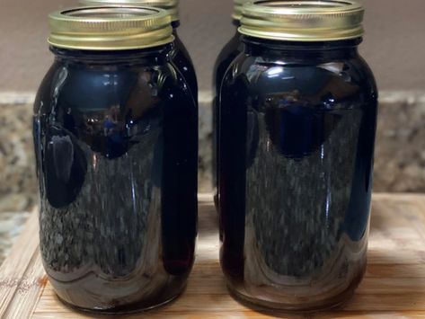 Sweet Tea Concentrate, Tea Concentrate Recipe, Tea Concentrate, Easy Canning, Canning Kitchen, Home Canning Recipes, Canning Food Preservation, Canned Food Storage, Canning Tips