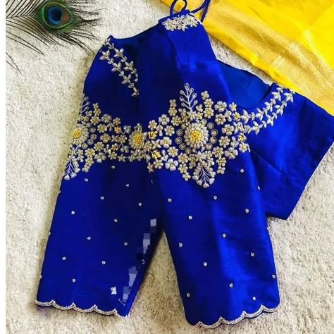 Dm@9640490158 Designer maggam work blouse Fabric: Halfpattu/Rawsilk Dispatch: 3days Price : 2600unstiched . 3150stitched Colours and sizes can be customised accordingly Exclusive Blouse Designs, Cut Work Blouse, Maggam Blouses, Blue Blouse Designs, Silk Saree Blouse Designs Patterns, Maggam Blouse, Blouse Designs Pattern, Model Blouse Designs, Latest Bridal Blouse Designs