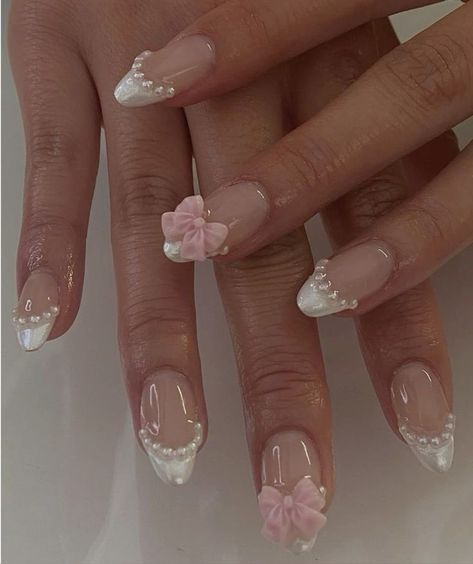 Coquette Nails Square, Charm Nails Short, Japanese Nail Designs Kawaii, Short Nails Summer, Short Oval Nails, Girly Nails, Japanese Nail Design, Bday Nails, Romantic Nails