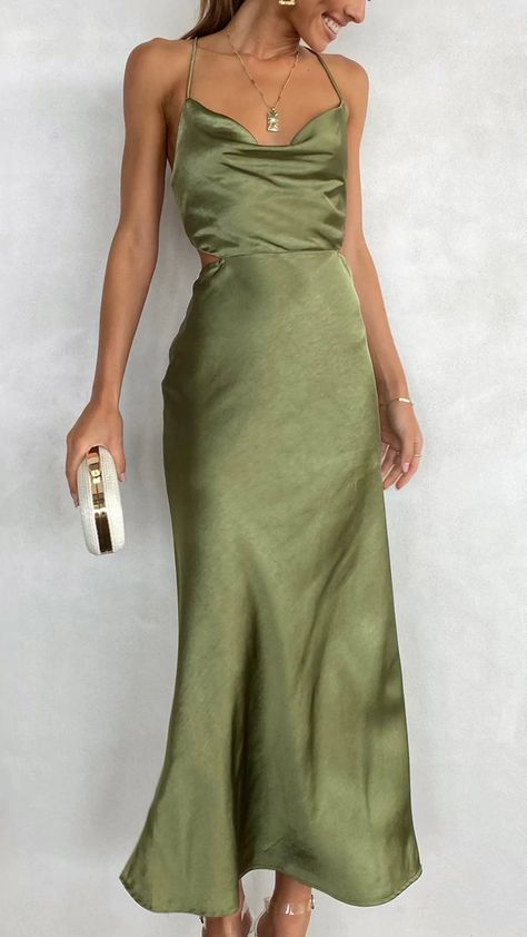 Funky Clothing, Green Dress Outfit, Green Formal Dresses, Bridesmaid Dressing Gowns, Olive Dress, Olive Green Dresses, Bridesmaid Dress Styles, Green Bridesmaid Dresses, Wedding Attire Guest