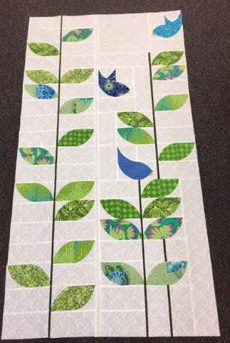 Wonderful Curves Quilted Birds, Artsy Quilts, Leaf Quilts, Accuquilt Patterns, Bird Quilt Blocks, Curved Piecing, Small Quilt Projects, Drunkards Path Quilt, House Quilt Patterns