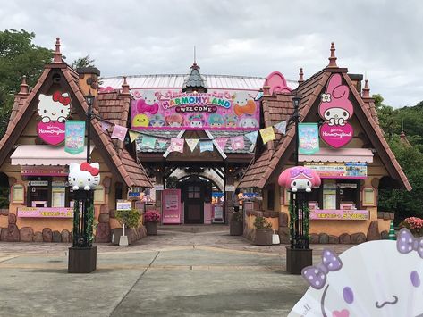 Hello Kitty Heaven - Review of Harmony Land, Hiji-machi, Japan - TripAdvisor Hello Kitty Theme Park Japan, Japan Hello Kitty Land, Hello Kitty Land, Sanrio Land, Japan Hello Kitty, Tokyo Trip, Sanrio Puroland, Kitty Aesthetic, Hello Kitty Themes