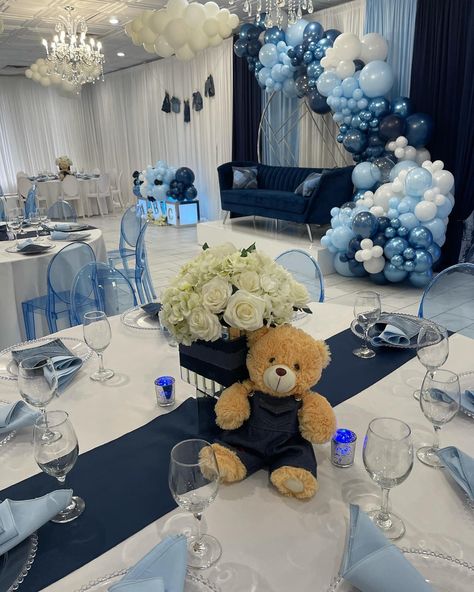 Denim Baby Shower, Fancy Baby Shower, Luxury Baby Shower, Winter Baby Shower Themes, Baby Shower Snacks, Bear Baby Shower Theme, Elephant Baby Shower Theme, Baby Shower Theme Decorations, White Baby Showers