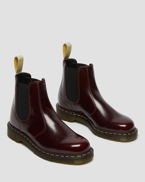 Chelsea Boots Dr Martens, Red Chelsea Boots, Cherry Red Dr Martens, Red Dr Martens, Jadon Platform Boots, 2976 Chelsea Boots, Green Velvet Blazer, Dr Martens 2976, Grey Leather Boots