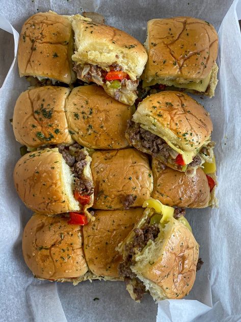 This Savory Vegan, Vegetarian Sliders, Vegan Sliders, Healing Meals, Vegan Philly Cheesesteak, Philly Cheesesteak Sliders, Current Recipes, Veggie Sandwiches, Vegan Quesadilla