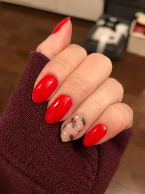 80 Christmas Nail Art Ideas to get that ultimate Look - Hike n Dip Nail Art Noel, Red Christmas Nails, October Nails, Nagel Tips, Christmas Nails Easy, Christmas Gel Nails, Cute Gel Nails, Thanksgiving Nails, Festival Nails