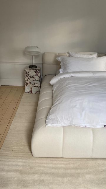 Bed Aesthetic Minimalist, Low Down Bed, White Rug Under Bed, Cloudy Bed Frame, Minimalist Rug Bedroom, Rug For Under Bed, Double Rug Bedroom, Bed Low To Ground, Bedroom Rug Aesthetic