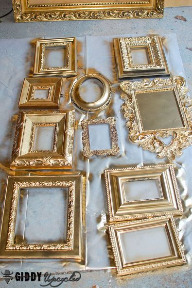 gallery wall vintage frames spray painted white french, chalk paint, painting, wall decor Idee Babyshower, Interior Vintage, Gold Bedroom, Gold Frames, Old Frames, Vintage Diy, French Decor, Décor Diy, Wall Gallery