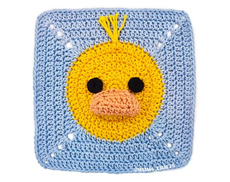 Duckling Granny Square ~ Wiam's Crafts Duck Granny Square, Crochet Granny Square Shorts, Granny Square Animals, Granny Square Shorts, Square Animals, Motif Blanket, Crochet Duck, Blanket Squares, New Craft Ideas