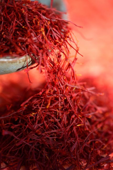 iranian Saffron #spices #foodphotography Saffron Spice, Saffron Threads, Persian Food, Spices And Herbs, Shades Of Red, Red Peppercorn, Iran, Favorite Color, Spice Things Up