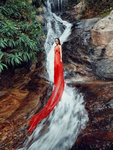 You, a waterfall, a gown. Waterfalls similar to this can be found near Cincinnati and I have a seamstress who can whip a fantasy gown. Let's make it happen! Meadow Photoshoot, Andrey Yakovlev, Ginger Art, Nature Editorial, Artistic Fashion Photography, Inspiration Photoshoot, Mode Editorials, Alfred Stieglitz, Water Photography