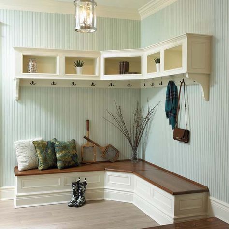 55 Absolutely fabulous mudroom entry design ideas Corner Entryway Bench, Diy Corner Bench, Shoe Storage Cupboard, Corner Entryway, Corner Bench Seating, Shelf Entryway, Farmhouse Mudroom, Mudroom Entryway, Mudroom Decor