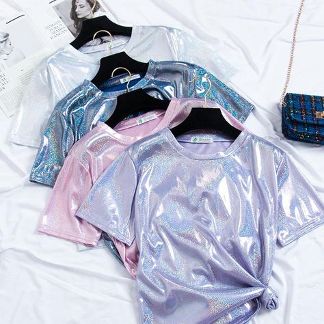 Holographic Fashion, Elegante Casual, Fashion Attire, Soft Grunge, Girls Fashion Clothes, Korean Street Fashion, Teen Fashion Outfits, Stylish Dresses, Teen Fashion