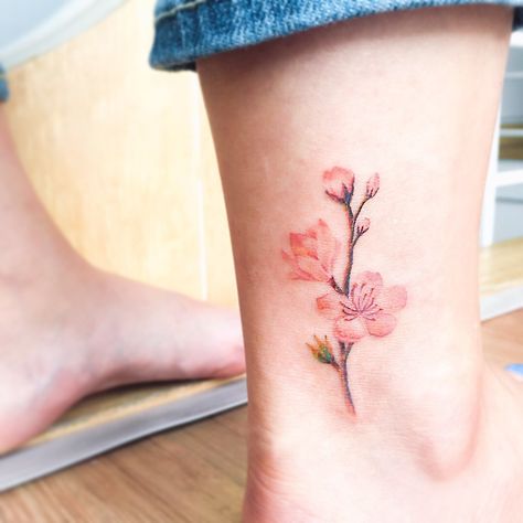 Colorful tiny floral tatoos Apricot Flower Tattoo, Floral Tattoos, Aesthetic Boy, Elegant Tattoos, Birth Flower, Inner Beauty, Birth Flowers, Maple Leaf Tattoo, Colorful Flowers