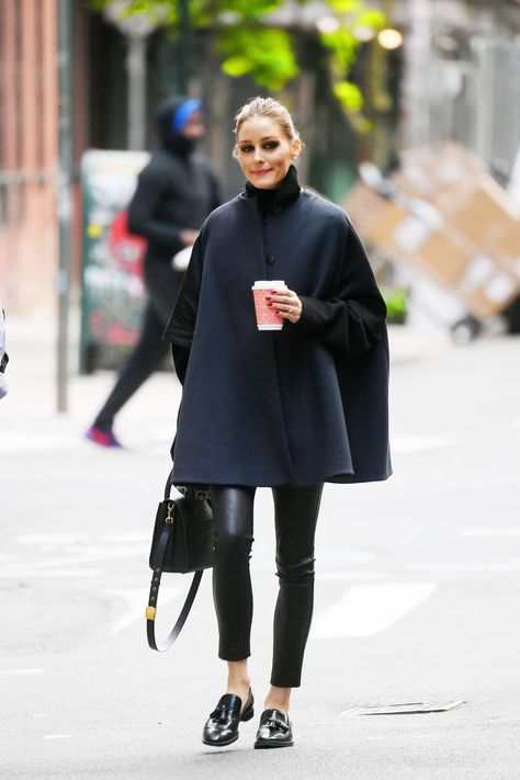 Olivia Palermo Web on Twitter: "Olivia Palermo yesterday in NYC✨… " Winter Dresses Outfit, Olivia Palermo Outfit, Olivia Palermo Lookbook, Johannes Huebl, Olivia Palermo Style, Olivia Palermo, Celebrity Street Style, Looks Chic, Samara