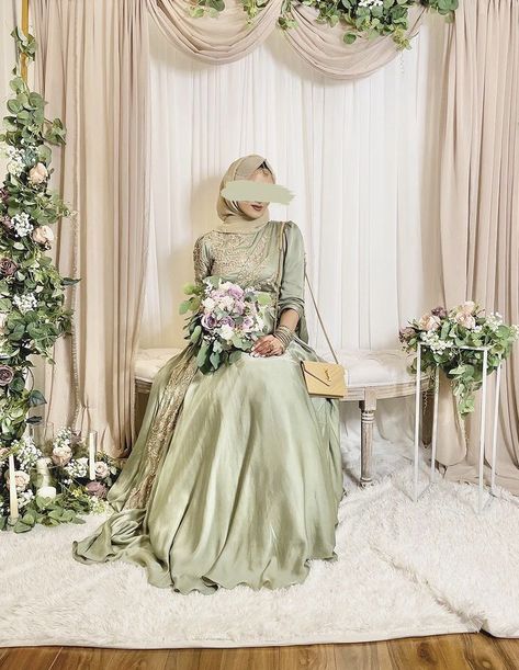 Sage Pakistani Outfit, Sage Green Asian Wedding Dress, Sage Green Asian Dress, Sage Green Desi Outfits, Sage Green Desi Dress, Sage Green Nikkah Dress, Sage Green Pakistani Dress, Sage Green Pakistani Bridal, Sage Green Desi Wedding Dress