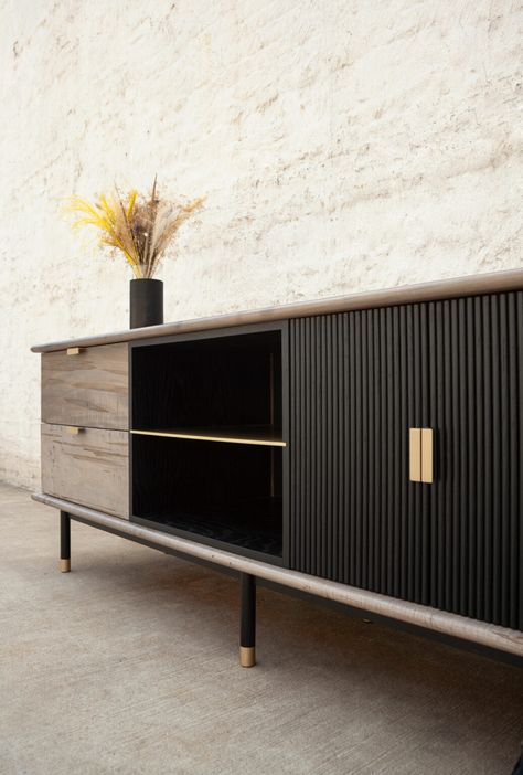 Kenmare Credenza - Wud Furniture Modern Credenza Design, Credenza Design Modern, Contemporary Credenza, Home Office Credenza, Bronze Shelf, Bar Credenza, Console Table Ideas, Living Room Credenza, Credenza Tv