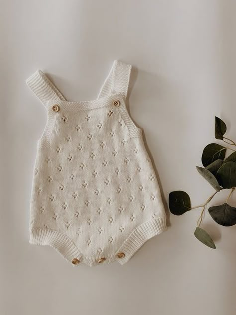 Knitted Baby Romper, Baby Wishlist, Stylish Kids Outfits, Knit Romper, Baby Knitwear, Baby Boutique Clothing, Baby Inspiration, Family Shoot, Knitted Baby Clothes