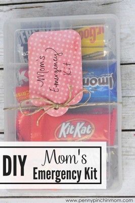 DIY Mom's Emergency Kit Chocolate Emergency Kit Gift Ideas, Mom Survival Kit, Birthday Present For Husband, Diy Mom, Logo Pen, Idea For Mother's Day, Glass Jewelry Box, Diy Mothers Day Gifts, Mom Diy