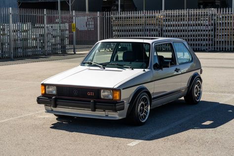 1974-84 Volkswagen Golf/Rabbit Mk1 Buyer’s Guide Volkswagen Rabbit, Vw Mk1 Rabbit, Hot Hatchback, Vw Rabbit, Vw Mk1, Vroom Vroom, Buyers Guide, Water Cooler, Volkswagen Golf