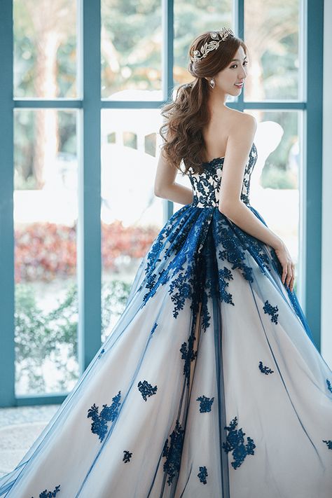 White And Dark Blue Wedding Dress, Silver And Blue Wedding Dress, White And Navy Blue Wedding Dress, White And Navy Wedding Dress, Wedding Dresses White And Blue, Wedding Dress Blue And White, Navy Wedding Gown, Blue Accent Wedding Dress, Dark Blue And White Wedding Dress