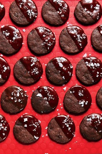 Dark Chocolate Sablés from Southern Living magazine December Recipes, Easy Holiday Baking, Italian Cookie, Cookie Decorating Party, Sugar Cookie Bars, Recipes Cookies, Dipped Cookies, Cookie Swap, Holiday Cookie Recipes