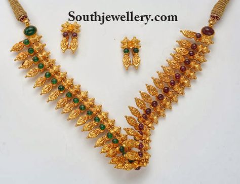 Reversible Traditional Gold Necklace Traditional Gold Necklace, Bridal Diamond Necklace, Gold Temple Jewellery, Bridal Jewelry Necklace, Antique Gold Jewelry Indian, Gold Necklace Indian, Jewellery Bridal, Jewellery Wedding, Gold Necklace Indian Bridal Jewelry