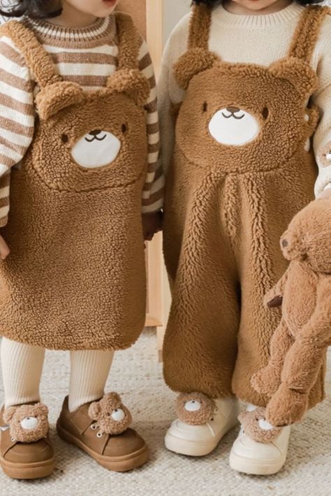 Teddy Bear Dress, Bear Dress, Winter Market, Minimalist Clothes, Baby Mode, Bear Shape, Bear Family, Patch Embroidery, Bear Outfits