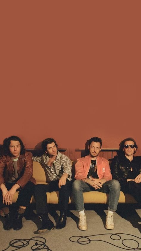 Band Wallpapers Arctic Monkeys, Arctic Monkeys Band Wallpaper, Arctic Monkeys Album Wallpaper, Artic Monkeys Aesthetic Poster, Arctic Monkeys Group Photo, Arctic Monkeys Members, Arctic Monkeys Lockscreen, Artic Monkeys Icons, The Artic Monkeys