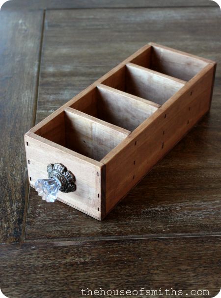 Tea Caddy Diy, Diy Tea Organizer, Tea Organizer, Diy Boxes, Sewing Machine Drawers, Diy Tea, Diy Organizer, Diy Spices, Old Drawers