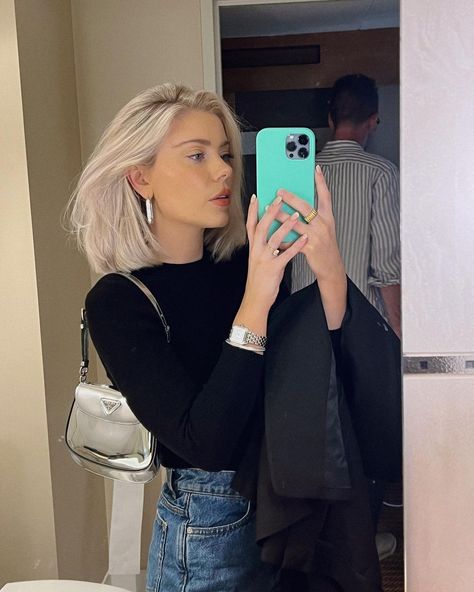 Laura Jade Stone on Instagram: “Home for the weekend 🖤” Laura Jade Stone Hair, Bobbed Hairstyles With Fringe, Laura Jade Stone, Hair Streaks, Blonde Bobs, Boys Haircuts, Other Outfits, Jade Stone, Boy Hairstyles