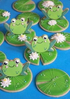 Frog cookies Frog Cookies, 3d Cookie, Sugar Cookie Recipe, Pretty Cookies, Fancy Cookies, Creative Cookies, Animal Cookies, Cookies Decorated, Iced Cookies