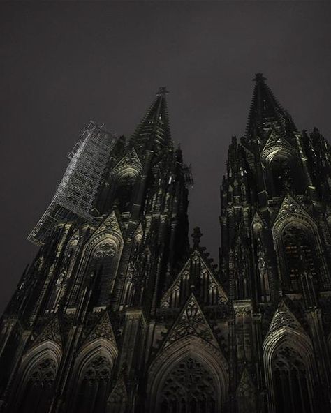 The Cologne Cathedral is Germany’s most visited landmark, attracting an average of 6 million people a year. At 157 m (515 ft), the cathedral is the tallest twin-spired church in the world, the second tallest church in Europe after Ulm Minster, and the third tallest church of any kind in the world. #germany #colongegermany #colognecathedral Ulm Cathedral, Dark Architecture, Goth Architecture, Pretty Church, Gothic Arch, Medieval Aesthetic, Black Church, Gothic Church, Cathedral Church