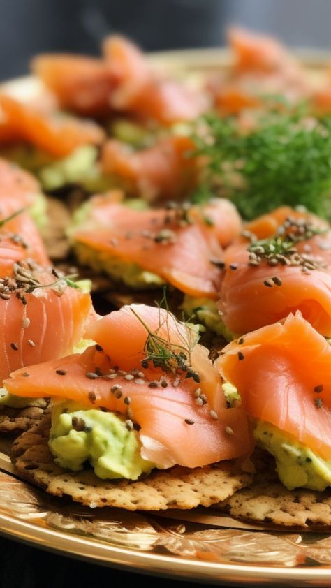 smoked salmon and ripe creamy avocado on rye cracker Avocado Bites, Smoked Salmon And Avocado, Rye Crackers, Salmon And Avocado, Feel Healthy, Fresh Avocado, Ripe Avocado, Smoked Salmon, Family Farm