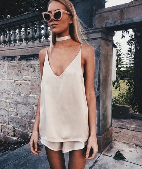 Silk Shorts, Virtual Closet, Fall Fashion Trends, Fashion Mode, Mode Inspiration, Style Outfits, Outfits Casuales, Street Fashion, Look Fashion