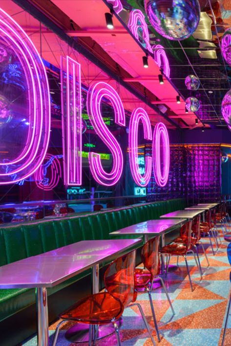 Retro Jukebox Aesthetic, Disco Neon Sign, Disco House Decor, Disco Design Interior, Retro Theme Decoration, Karaoke Bar Aesthetic, Neon Retro Aesthetic, Disco Room Aesthetic, Jukebox Aesthetic