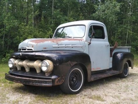 Custom Trucks For Sale, 1952 Ford Truck, Built Ford Tough, Old Ford Trucks, Custom Truck, Old Pickup, Truck For Sale, Ford Pickup Trucks, Old Fords