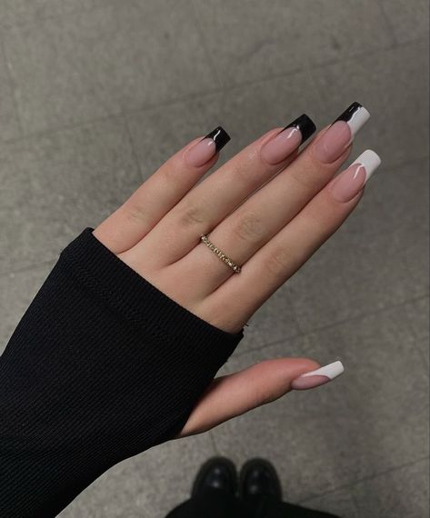 Retro Nails, Gel Nails Diy, Classy Acrylic Nails, Soft Nails, Acrylic Nails Coffin Short, Nail Jewelry, Dream Nails, Fire Nails, Pretty Acrylic Nails