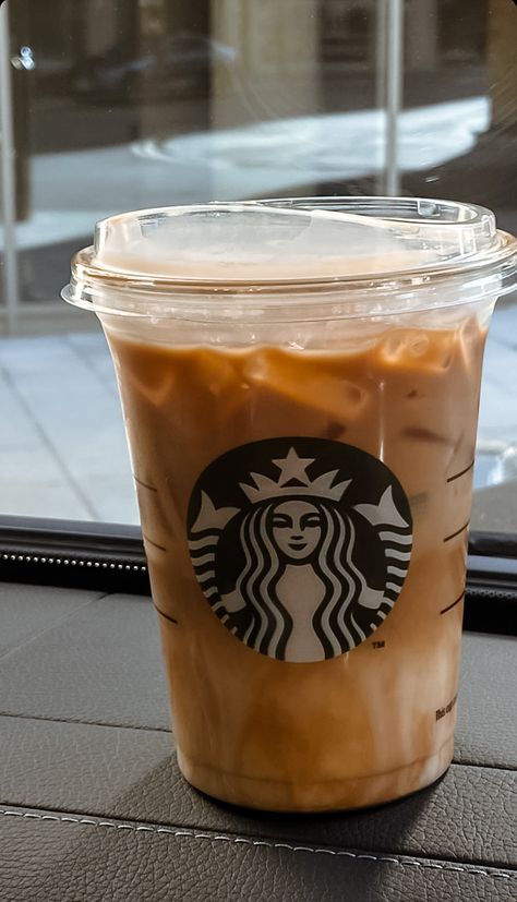 Iced Coffee With Instant Coffee, Coffee With Instant Coffee, Make Iced Coffee, Iced Starbucks Drinks, How To Make Ice Coffee, Customization Ideas, Coffee Board, Coffee Obsession, Starbucks Recipes