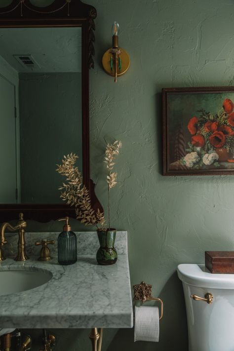 Green Bathroom Colors, Green Bathroom Paint, Moody Bathroom, Dark Green Bathrooms, Tile Wood, Brass Sconces, Sazerac, Brass Sink, Bad Inspiration