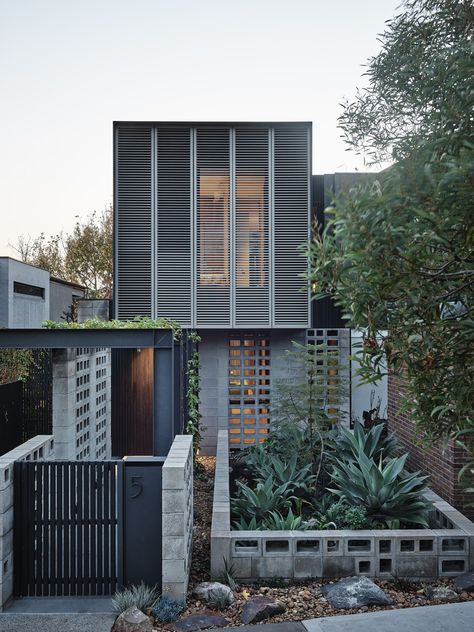 An architect's wabi-sabi inspired home in inner-city Melbourne - The Interiors Addict Wabi Sabi Exterior, Wabi Sabi House, Traditional Japanese Architecture, Timber Walls, Mid Century Architecture, Melbourne House, The Local Project, Timber Cladding, Japanese Architecture