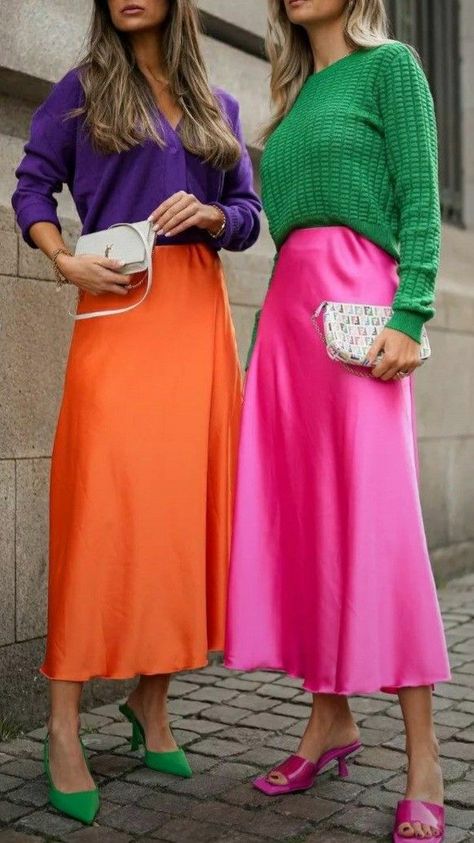 Magenta Skirt Outfit, Colourful Workwear, Hot Pink Silk Skirt, Hot Pink Skirt Outfit, Ladies Long Skirts, Hot Pink Aesthetic, Pink Skirt Outfits, Silk Skirt Outfit, Hot Pink Outfit