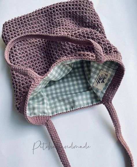 Creative Crochet Patterns for Bags Crochet Patterns For Bags, Crochet Throw Pattern, Crochet Boho Bag, Beginner Crochet Tutorial, Creative Crochet, Crochet Business, Crochet Market Bag, Crochet Stitches For Beginners, Crochet Fashion Patterns