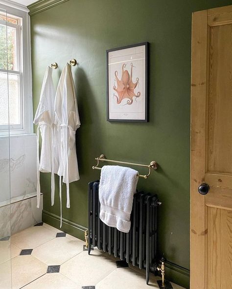 Instagram Green Panelled Bathroom, Green Panel Bathroom, Farrow And Ball Green Bathroom, Lick Green 05 Paint, Green Cloakroom Toilet, Green Skirting Boards, Green Painted Bathroom, Green Wall Bathroom, Green Wc