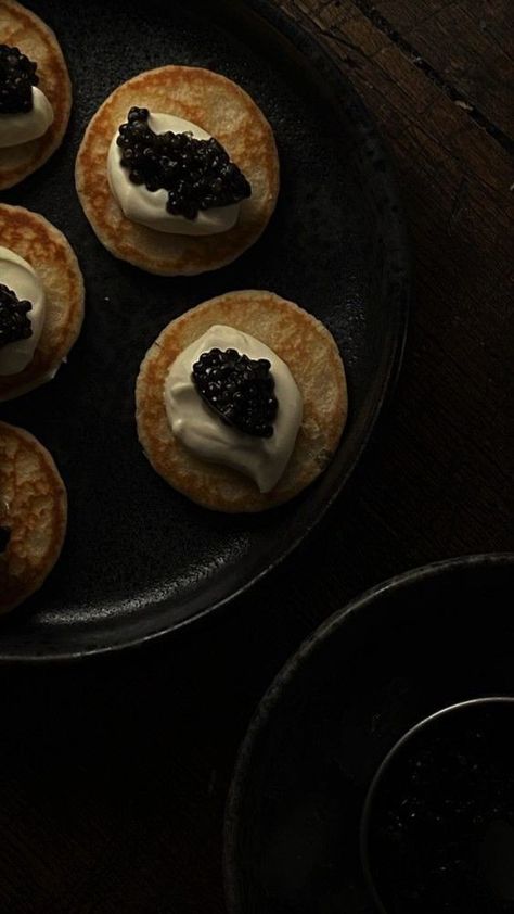 Banana Blueberry Pancakes, Marie Von Behrens, Pretty Food, Instagram Foto, Blueberries, Aesthetic Food, Food Photo, Food Inspiration, Love Food