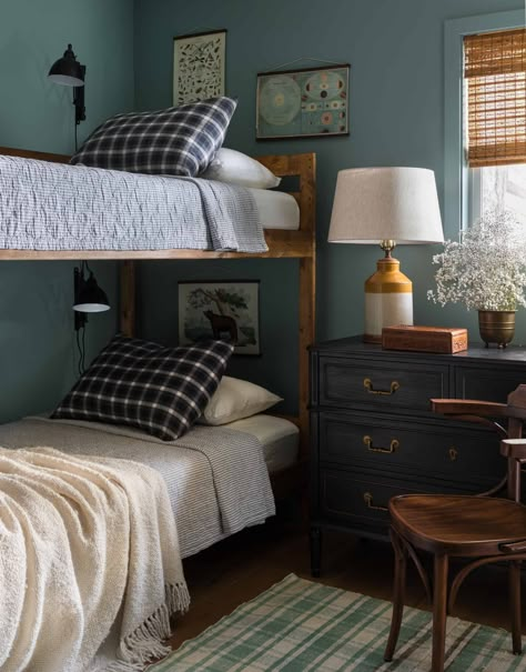 Rustic Boys Bedrooms, Heidi Caillier, Shared Boys Rooms, Boys Shared Bedroom, Usa Florida, Natural Bedding, Cosy Room, Boy’s Room, Shared Bedroom