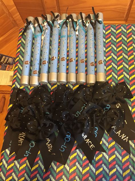 Spirit sticks for homecoming Cheer Spirit Sticks, Spirit Sticks, Cheer Spirit, Senior Year, Homecoming